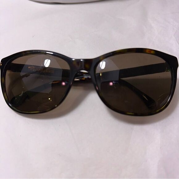 Chanel Women’s Denim & brown tortoise wayfarer sunglasses. Authentic - Picture 6 of 14